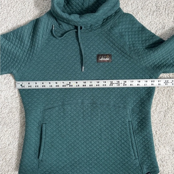 Alaska Green Cowl Neck Sweatshirt with Quilted Texture and Pocket - Picture 7 of 8